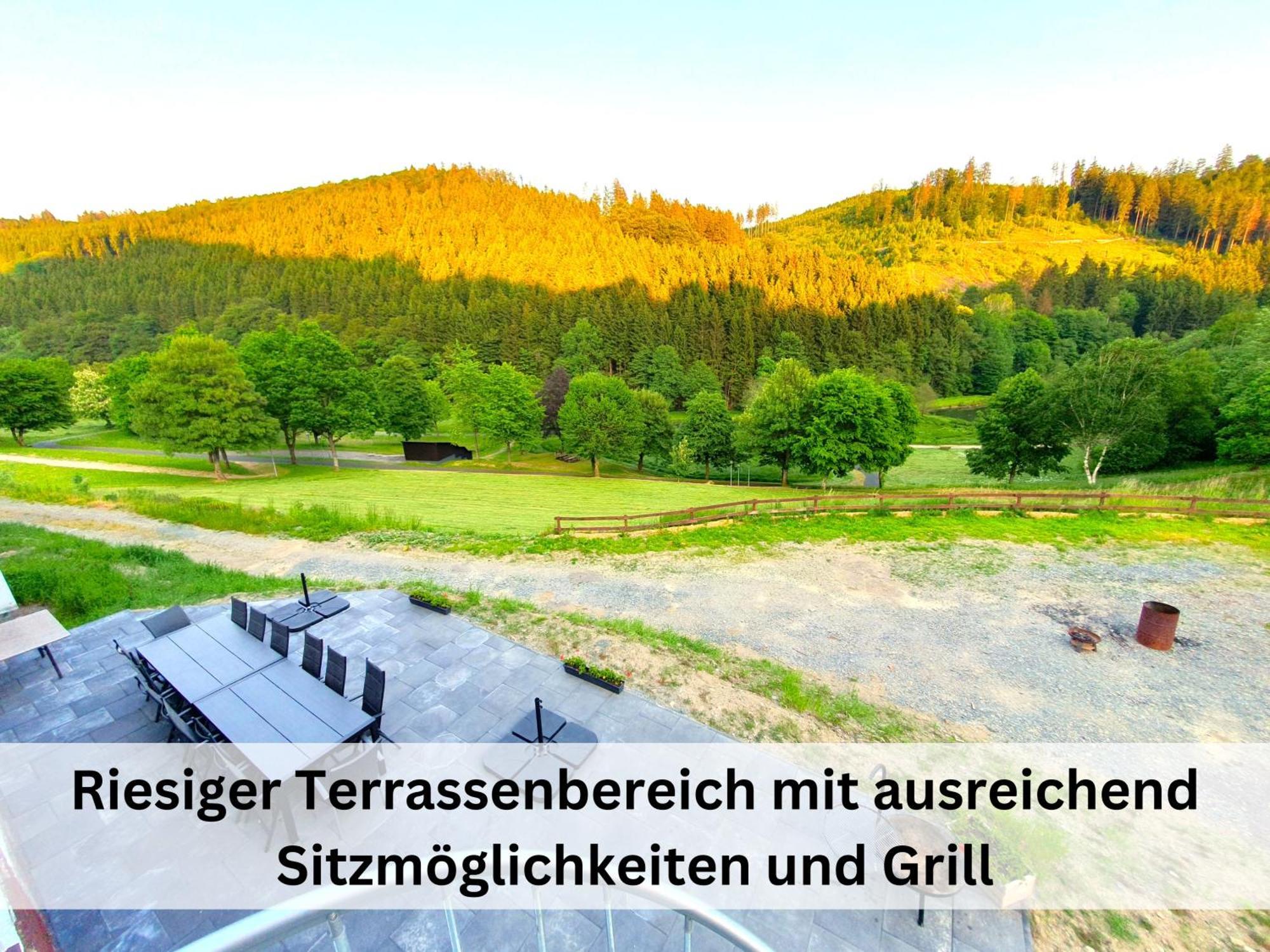 Ferienhaus Grimme - 350M2, 18 Betten - Mit Indoorspielplatz, Pool, Grosser Terrasse, Grill, Sauna, Kicker, Dart, Uvm - Ideal Fuer Familien Schmallenberg Εξωτερικό φωτογραφία